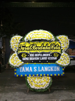 Papan Bunga Duka di Suka Rami